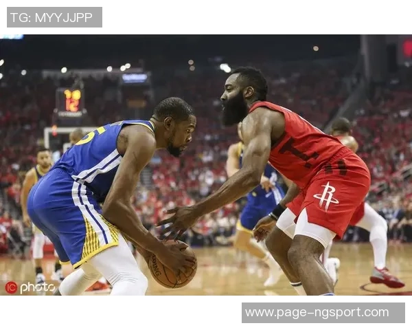 360直播勇士与火箭激战正酣精彩瞬间不容错过尽在此刻