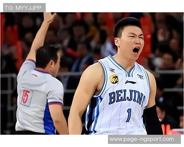 李根：从篮球场上的拼搏者到生活中的坚韧榜样，探索他的成长与奋斗历程